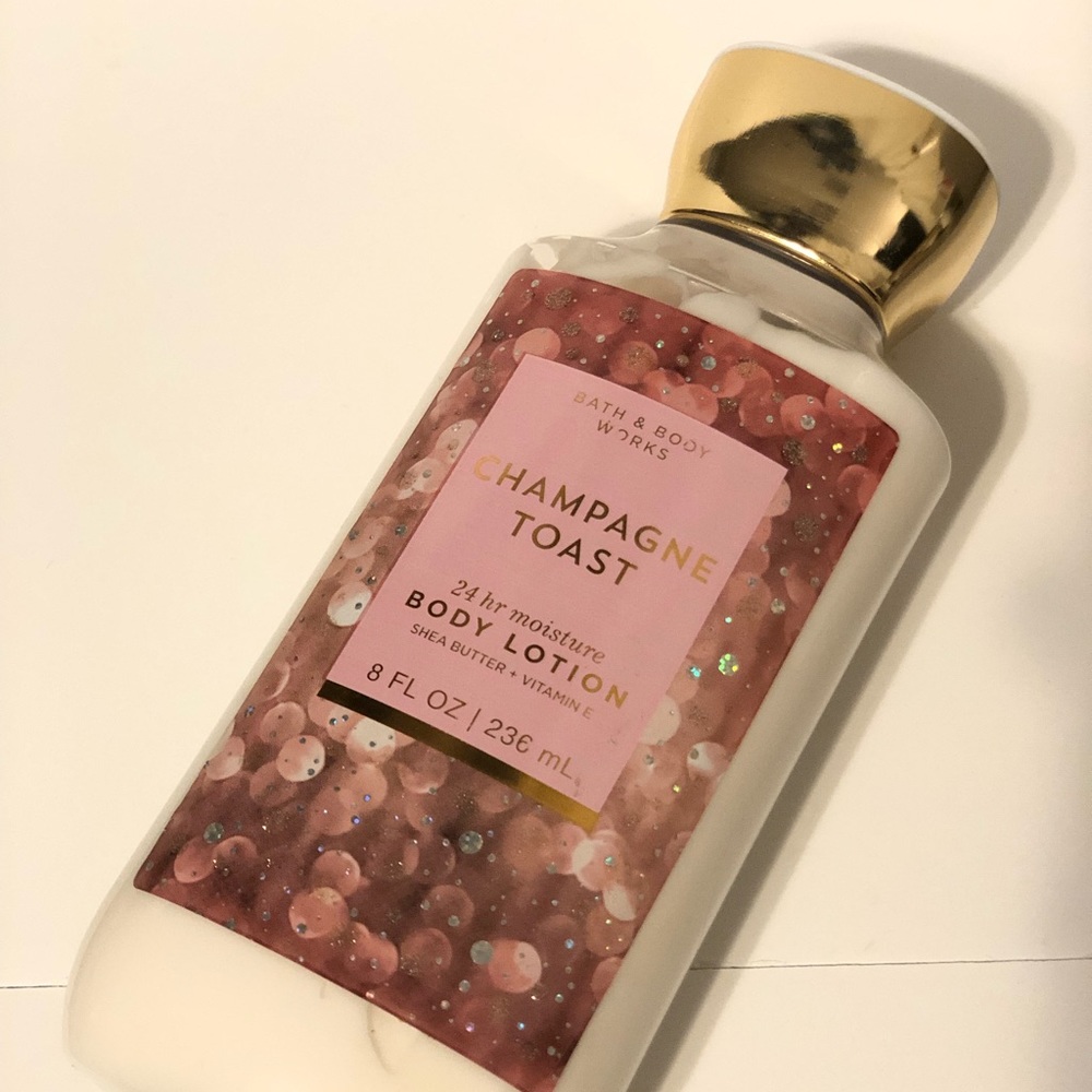 Champagne Toast body lotion by Bath & Body Works